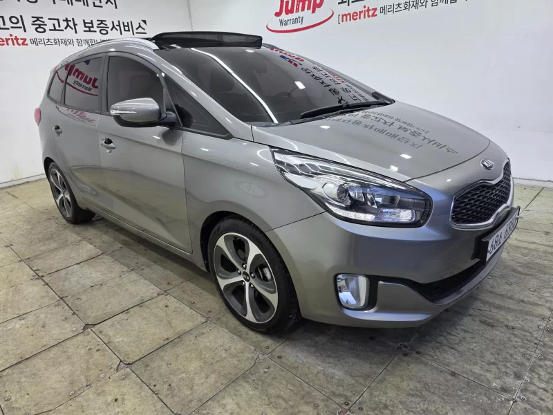 Kia Carens