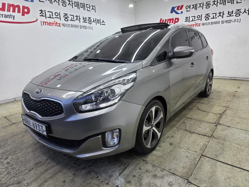 Kia Carens