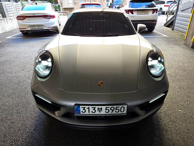 Porsche 911