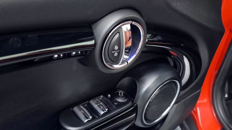 MINI Cooper Convertible