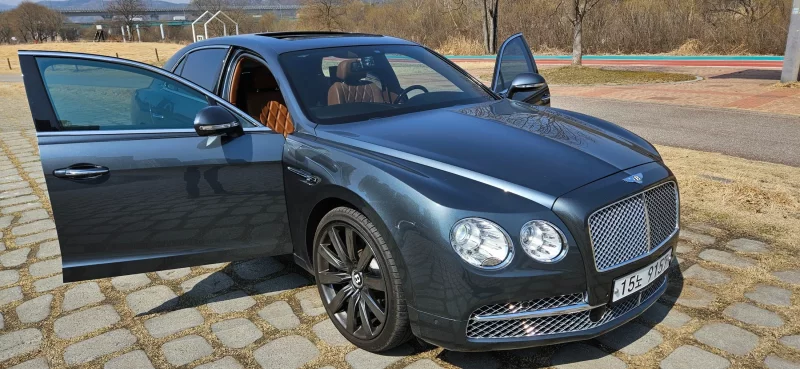 Bentley Flying Spur