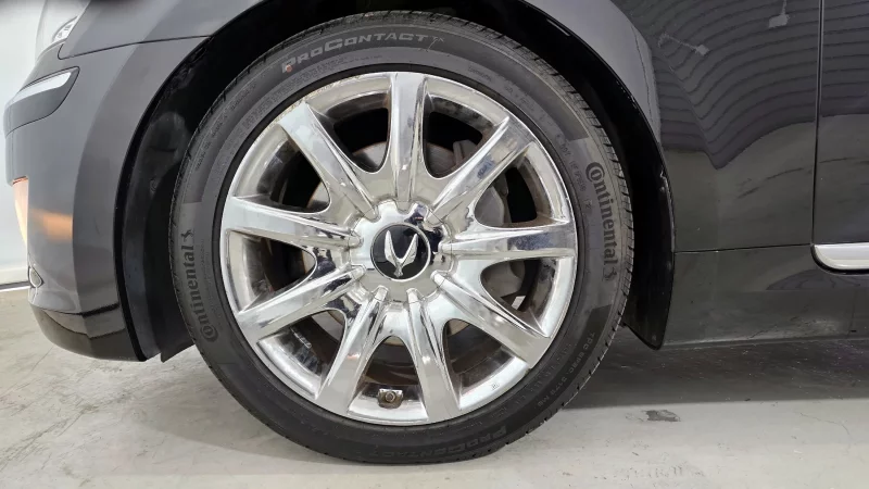 Hyundai Equus