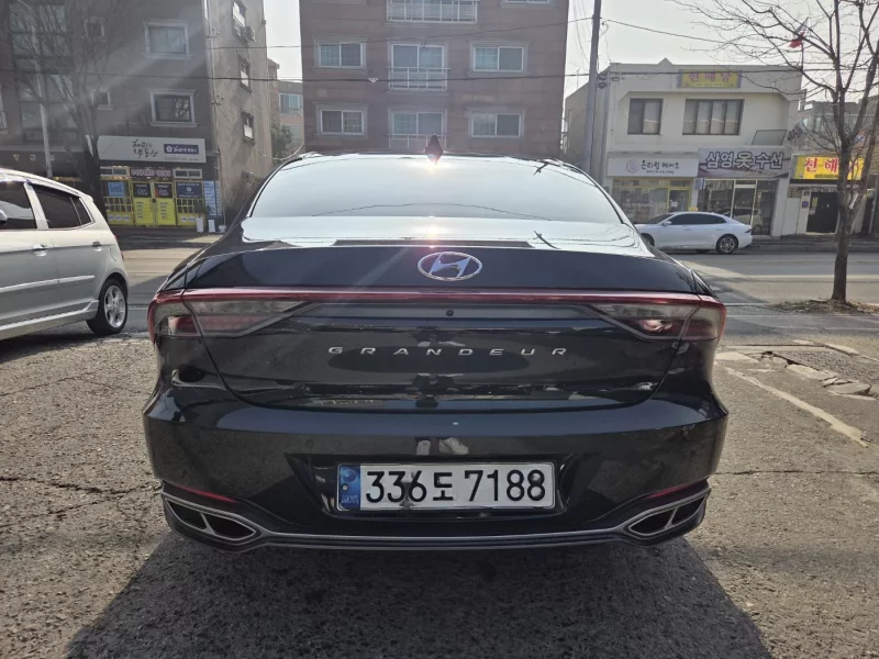 Hyundai Grandeur