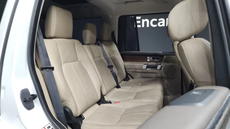 Land Rover DISCOVERY