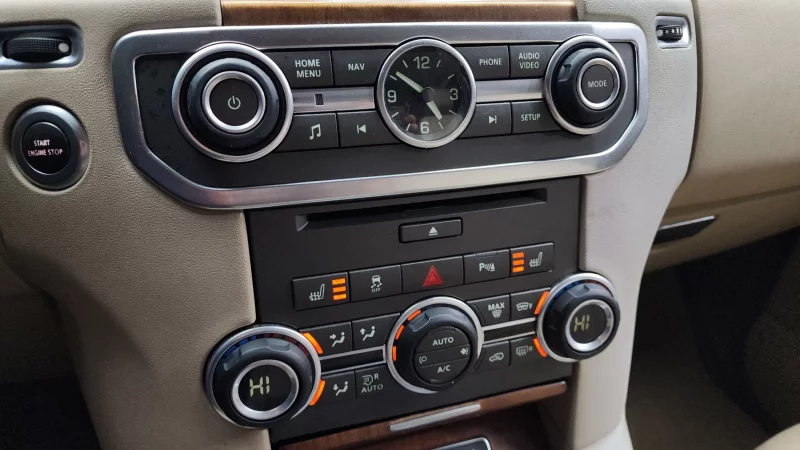 Land Rover DISCOVERY