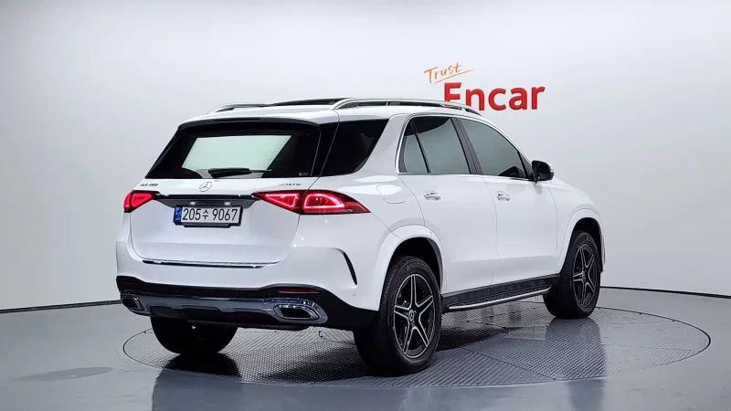 Mercedes-Benz GLE-Class