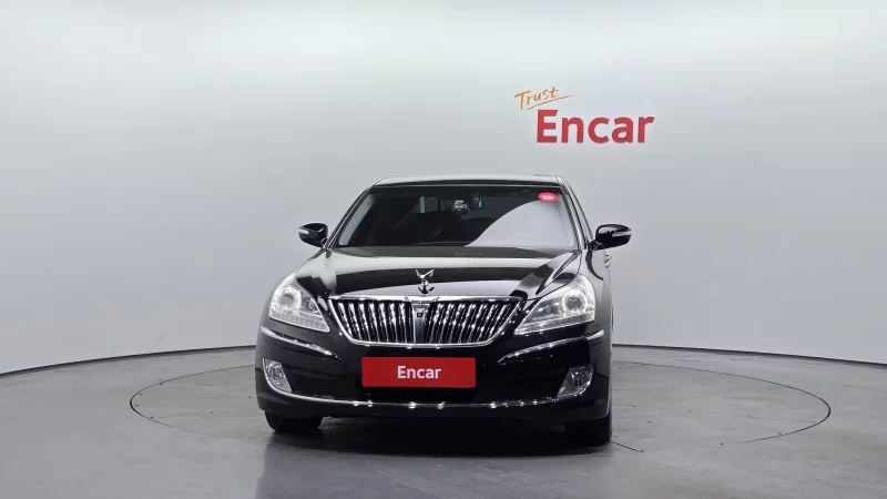 Hyundai Equus