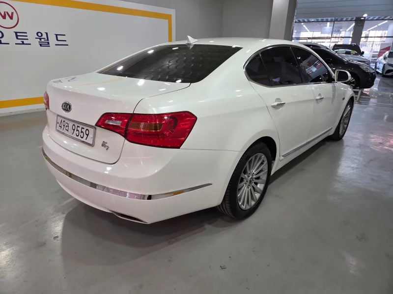Kia K7