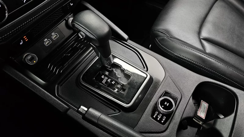 SsangYong Rexton Sports Khan