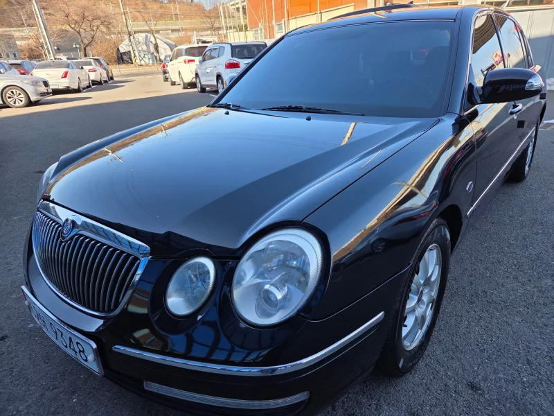 Kia OPIRUS