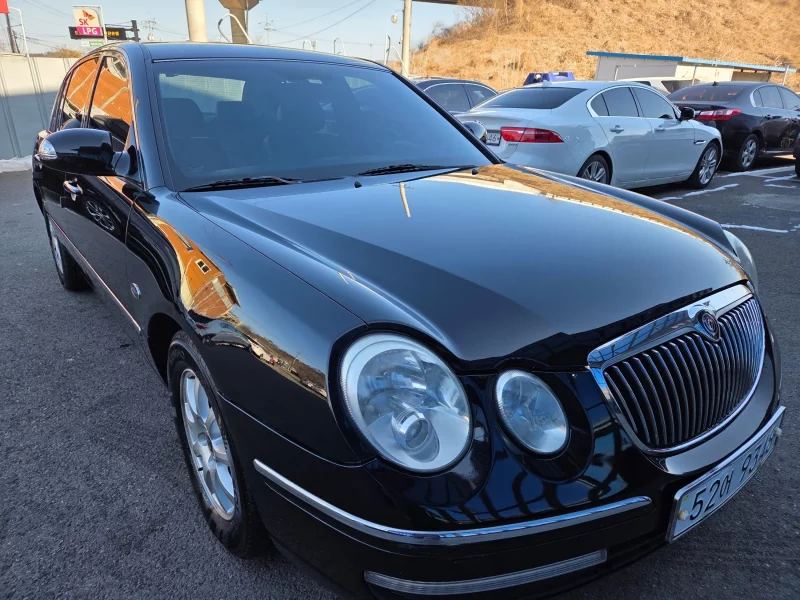 Kia OPIRUS