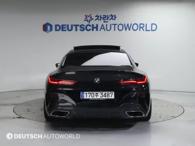 BMW 8-Series