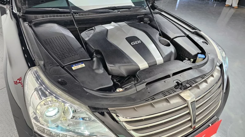Hyundai Equus