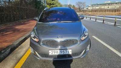Kia Carens