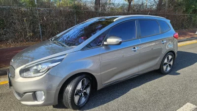 Kia Carens