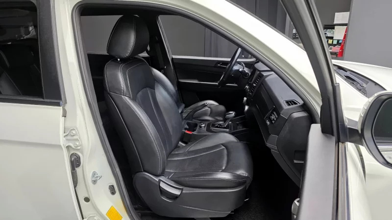 SsangYong Rexton Sports