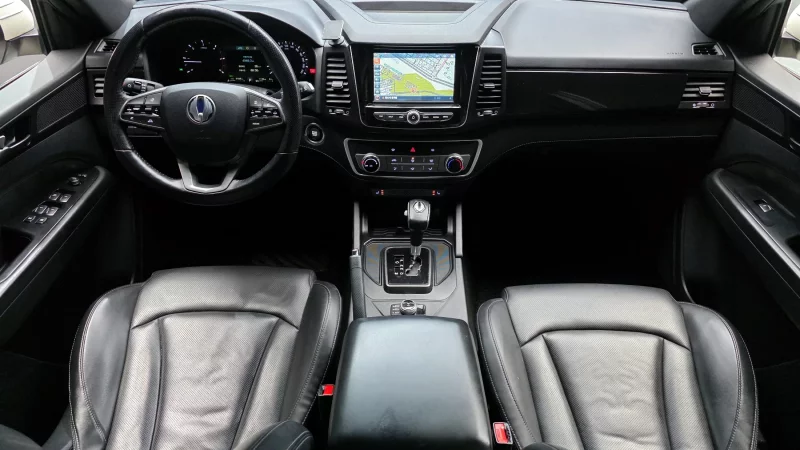 SsangYong Rexton Sports