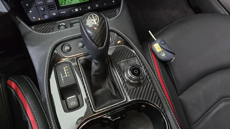 Maserati GRANTURISMO