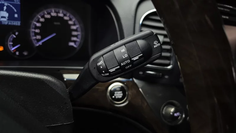 SsangYong Chairman W