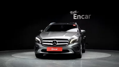 Mercedes-Benz GLA-Class