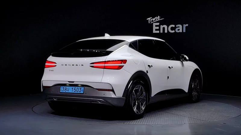 Genesis GV60