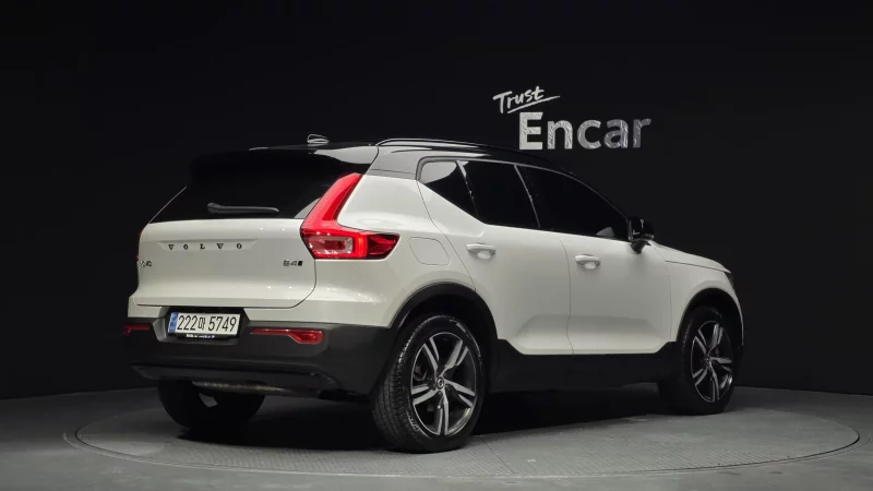 Volvo XC40