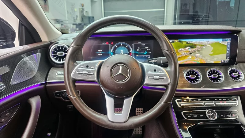 Mercedes-Benz CLS-Class
