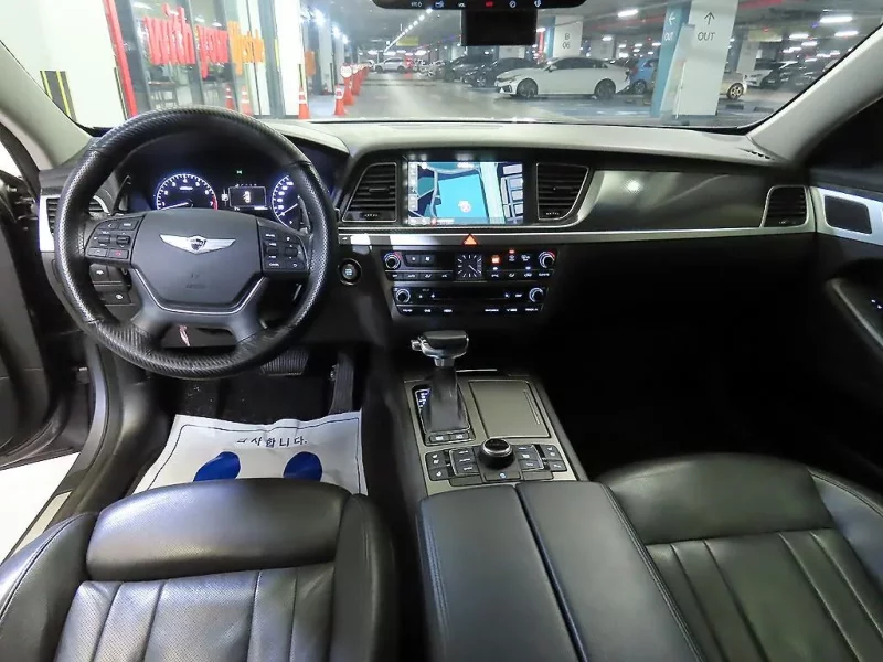 Hyundai Genesis