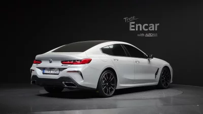 BMW 8-Series
