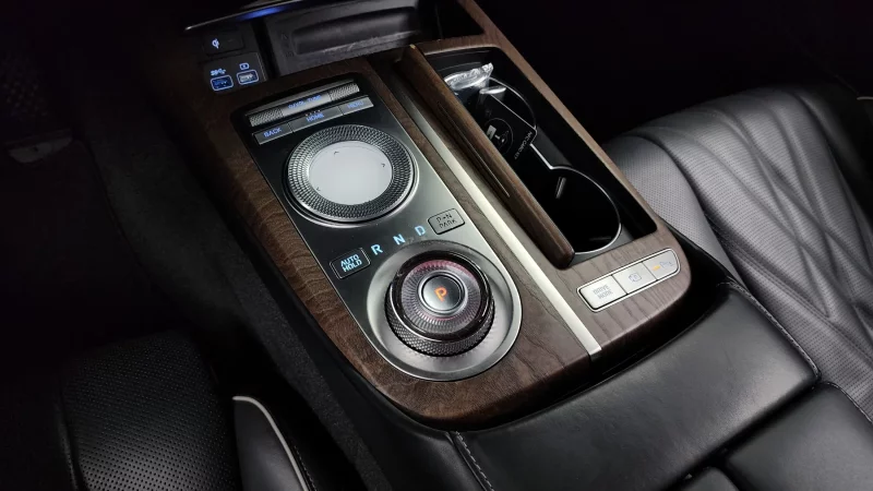 Genesis Electrified G80