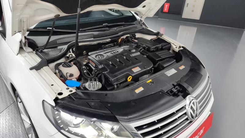 Volkswagen PASSAT CC