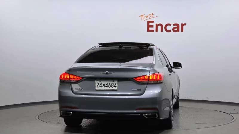Hyundai Genesis