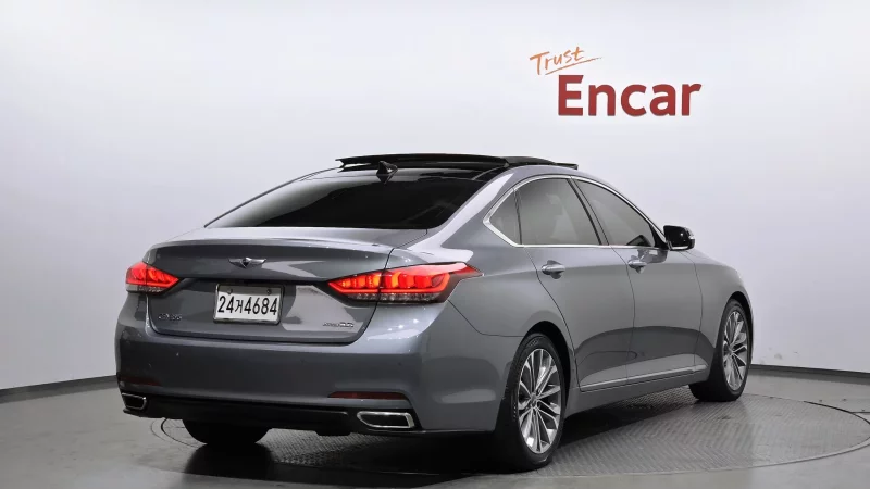 Hyundai Genesis