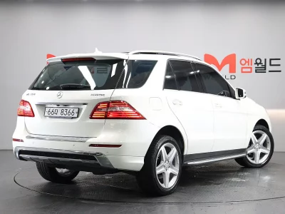 Mercedes-Benz M-class