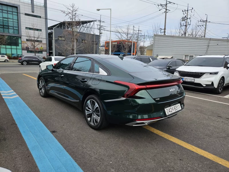Kia K8