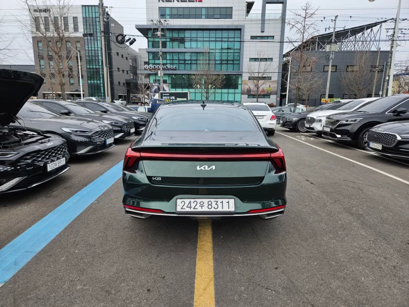 Kia K8