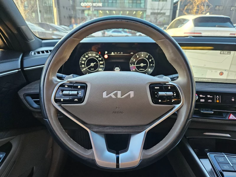 Kia K8