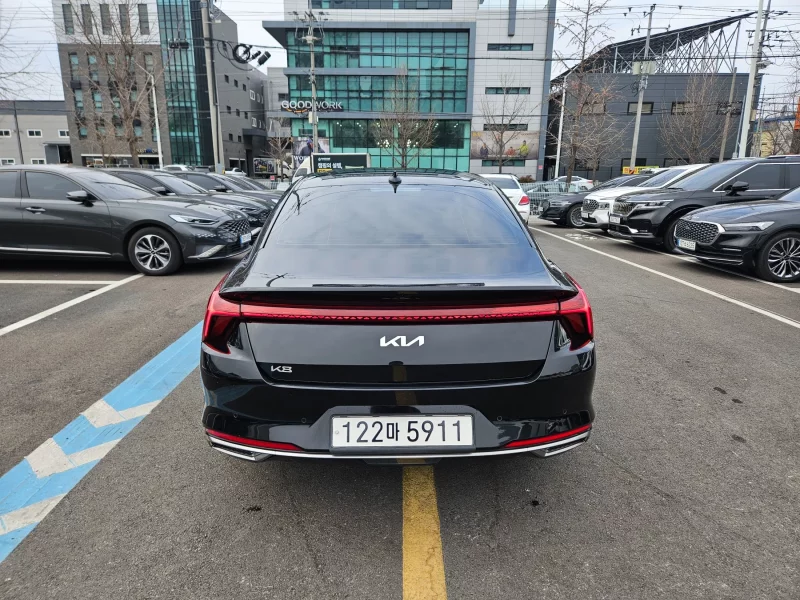 Kia K8