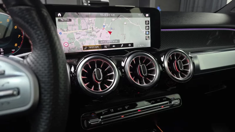 Mercedes-Benz GLB-Class
