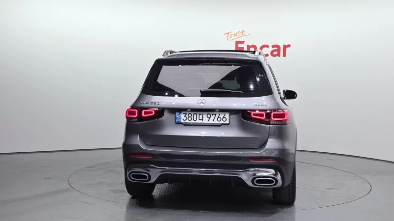 Mercedes-Benz GLB-Class