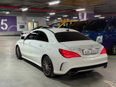 Mercedes-Benz CLA-Class