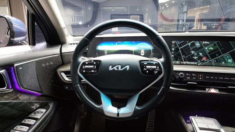 Kia K8