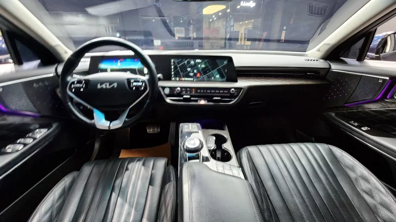 Kia K8
