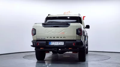 Kia Tasman
