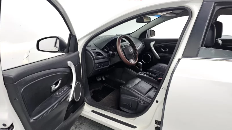 Renault Samsung SM3