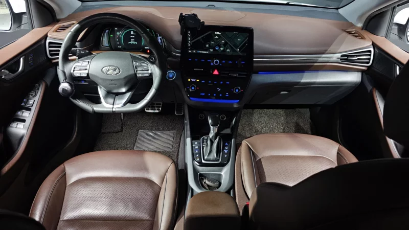 Hyundai Ioniq
