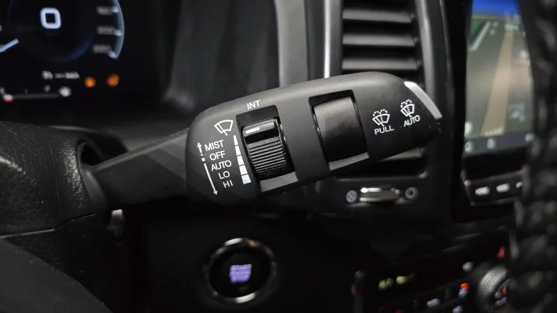 SsangYong Rexton Sports Khan