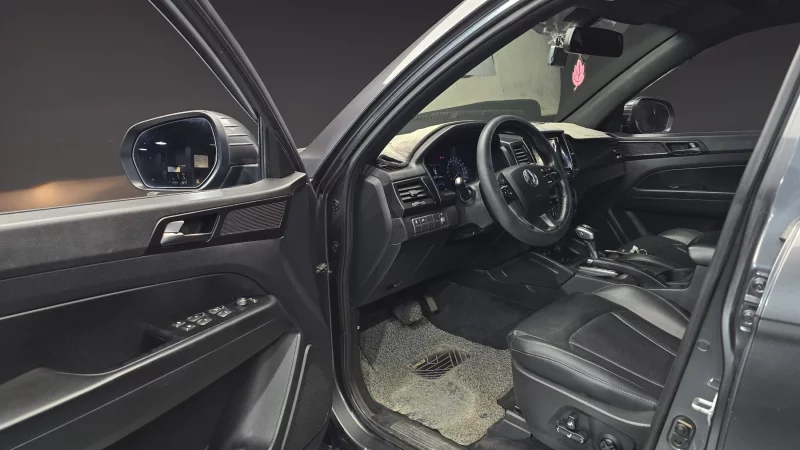 SsangYong Rexton Sports