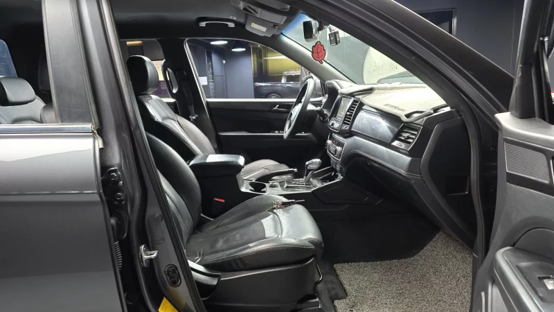 SsangYong Rexton Sports