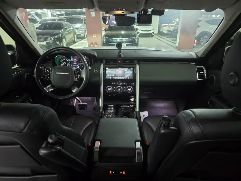 Land Rover DISCOVERY